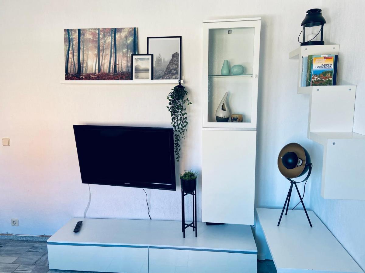 Kleines Ferienzimmer Uckermark Casekow Extérieur photo